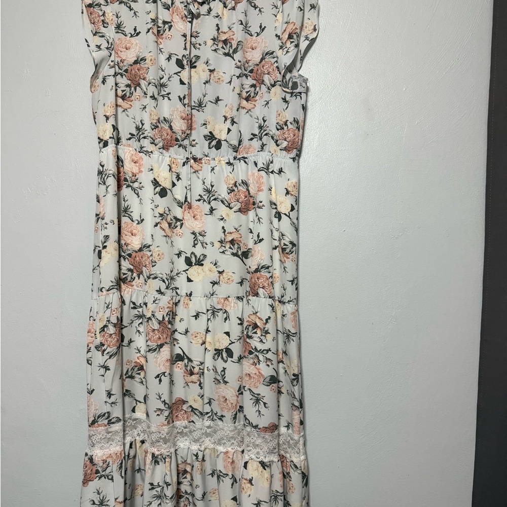 Elegant Floral Print Maxi Dress